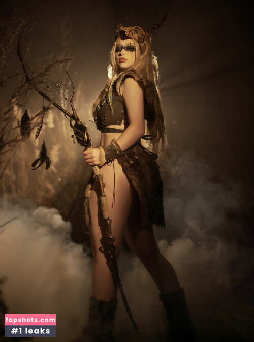Lady Melamori gallery photo #9322