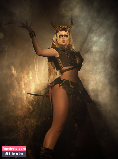 Lady Melamori gallery photo #9335