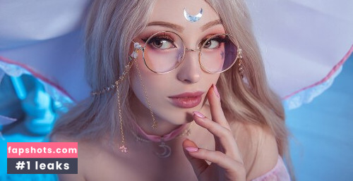 Lady Melamori gallery photo #9692