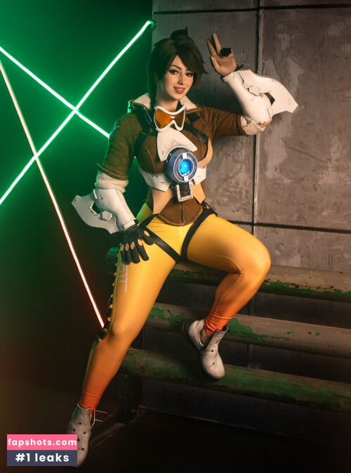 Lady Melamori gallery photo #9883