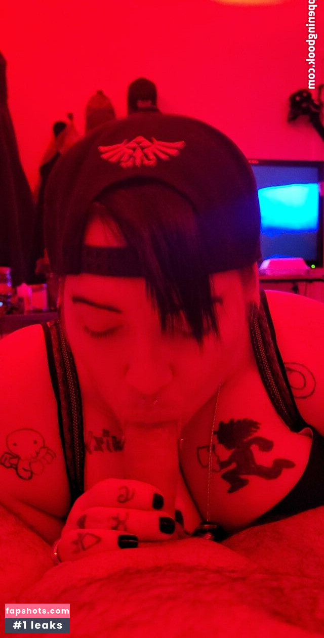 Lady_monoxide666 gallery photo #8