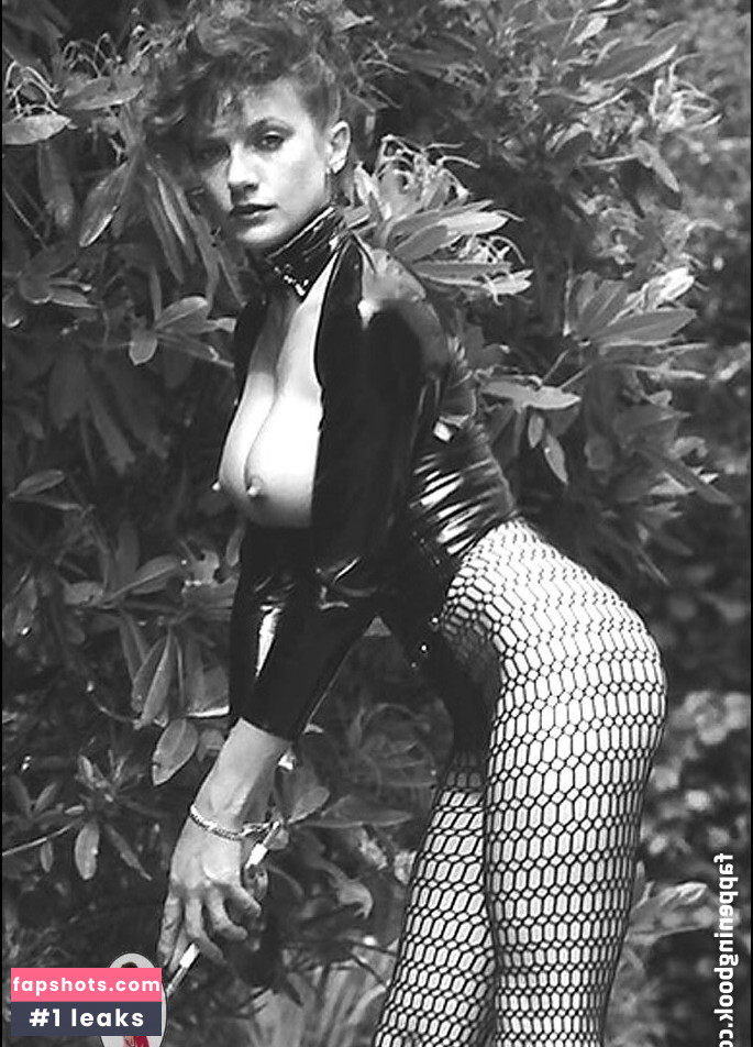 Lady Sonia gallery photo #58