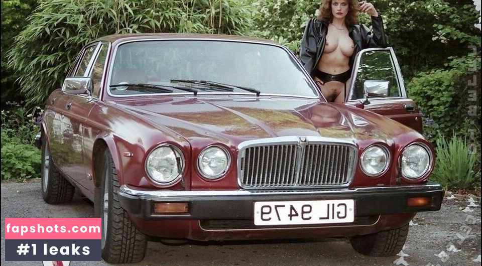 Lady Sonia gallery photo #8