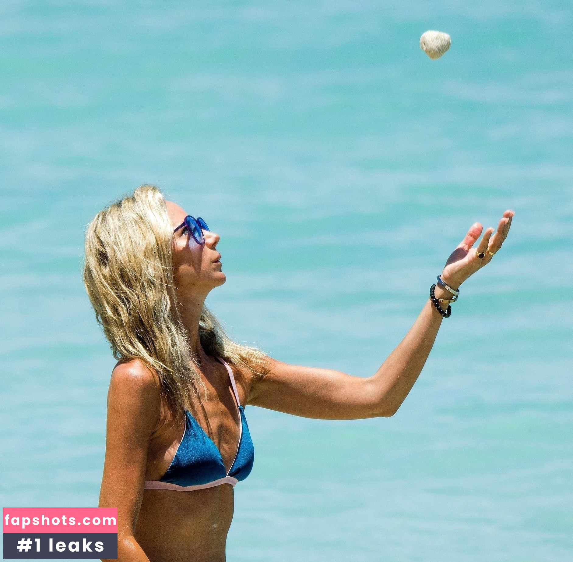 Lady Victoria Hervey gallery photo #323