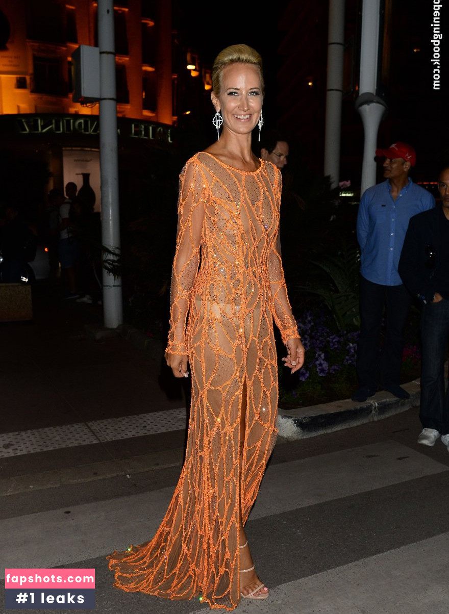 Lady Victoria Hervey gallery photo #339