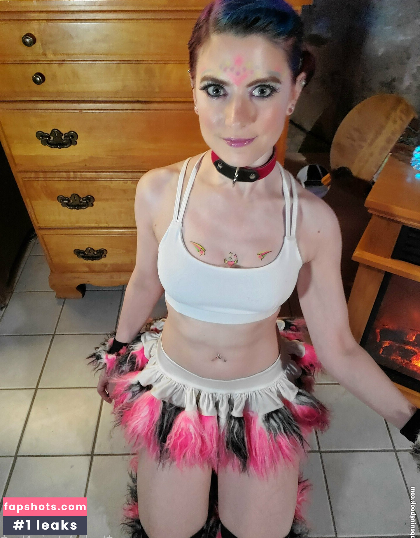 ladyasterianox1 nude babe gallery