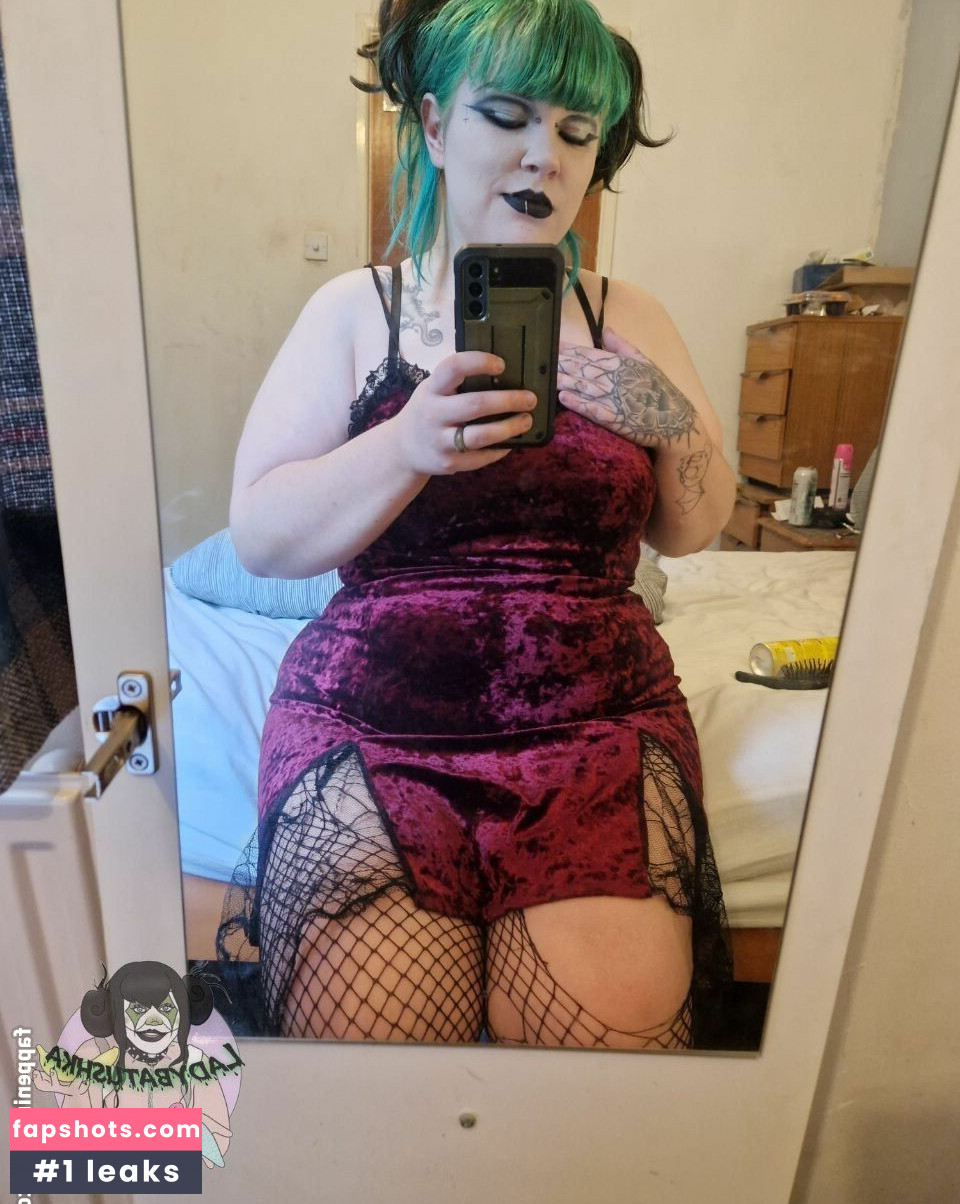 Ladybatushka Filtración Desnuda OnlyFans Foto #16 - Fapshots