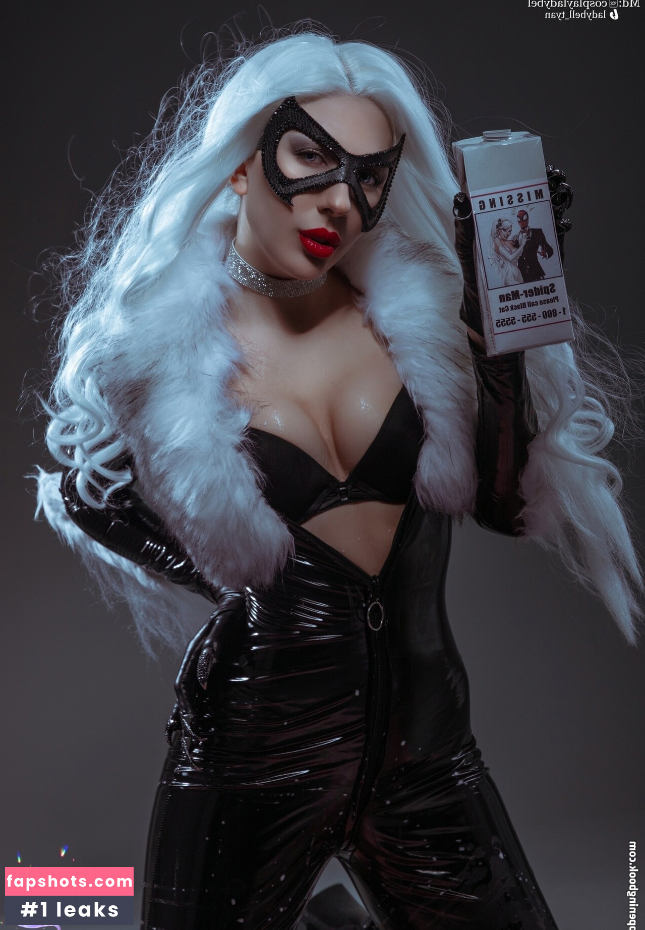 Ladybell gallery photo #3