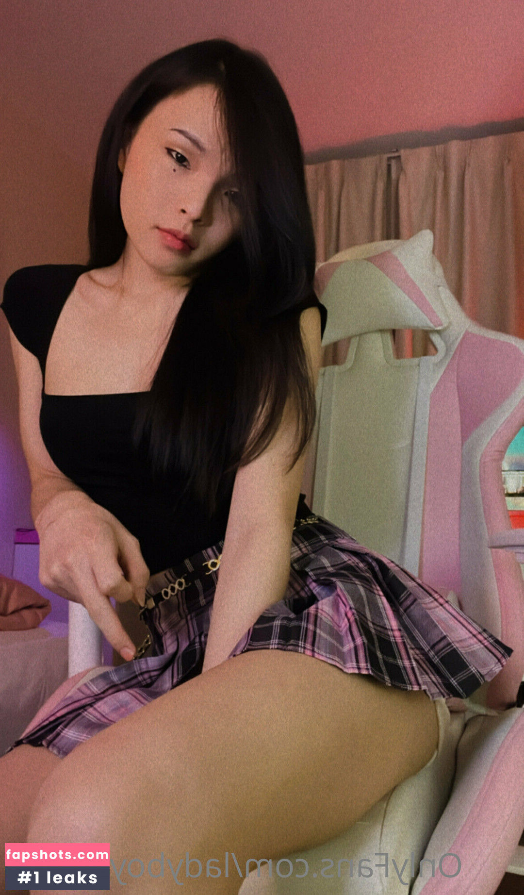 ladyboynatcha gallery photo #13