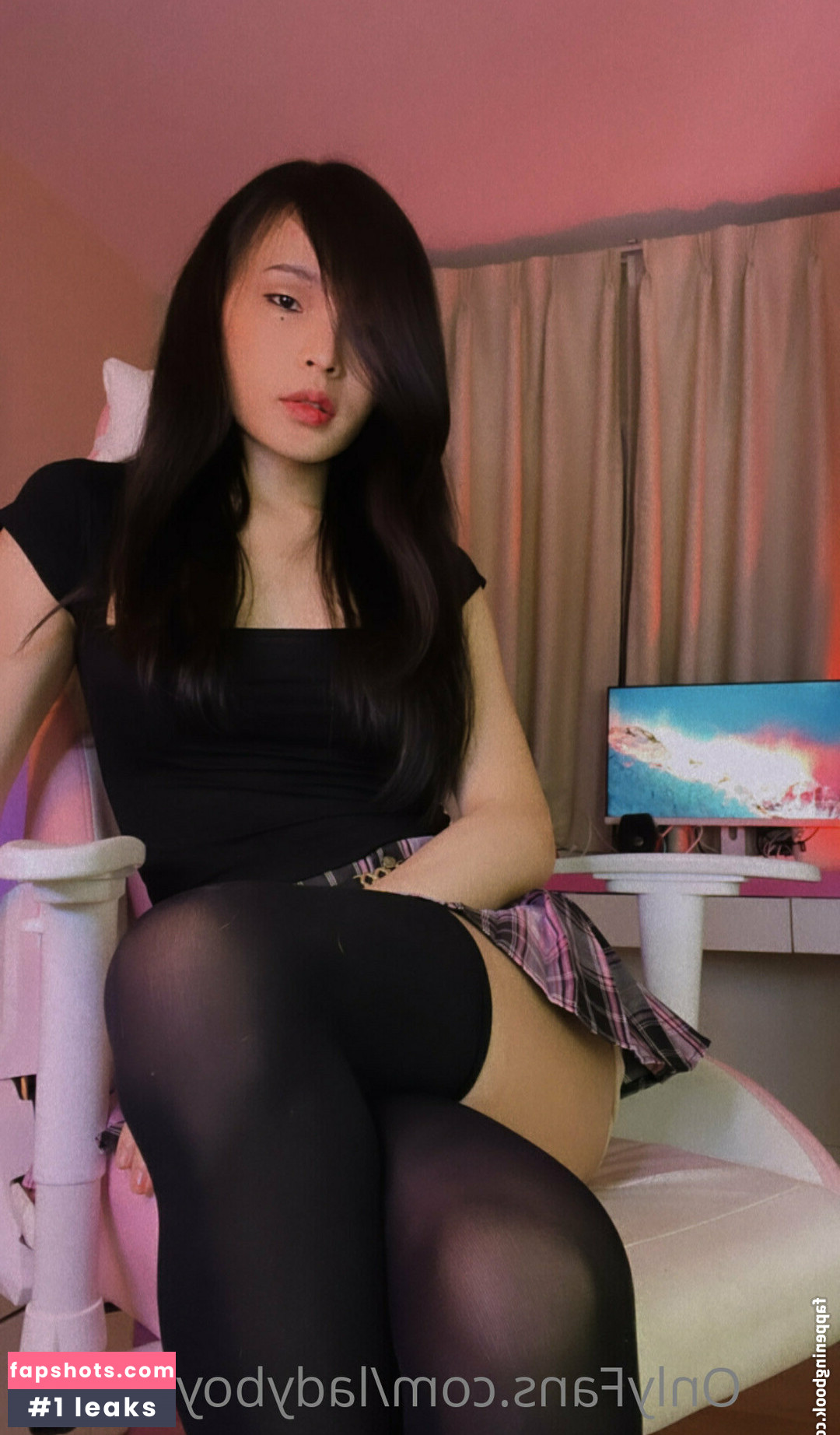 ladyboynatcha gallery photo #14