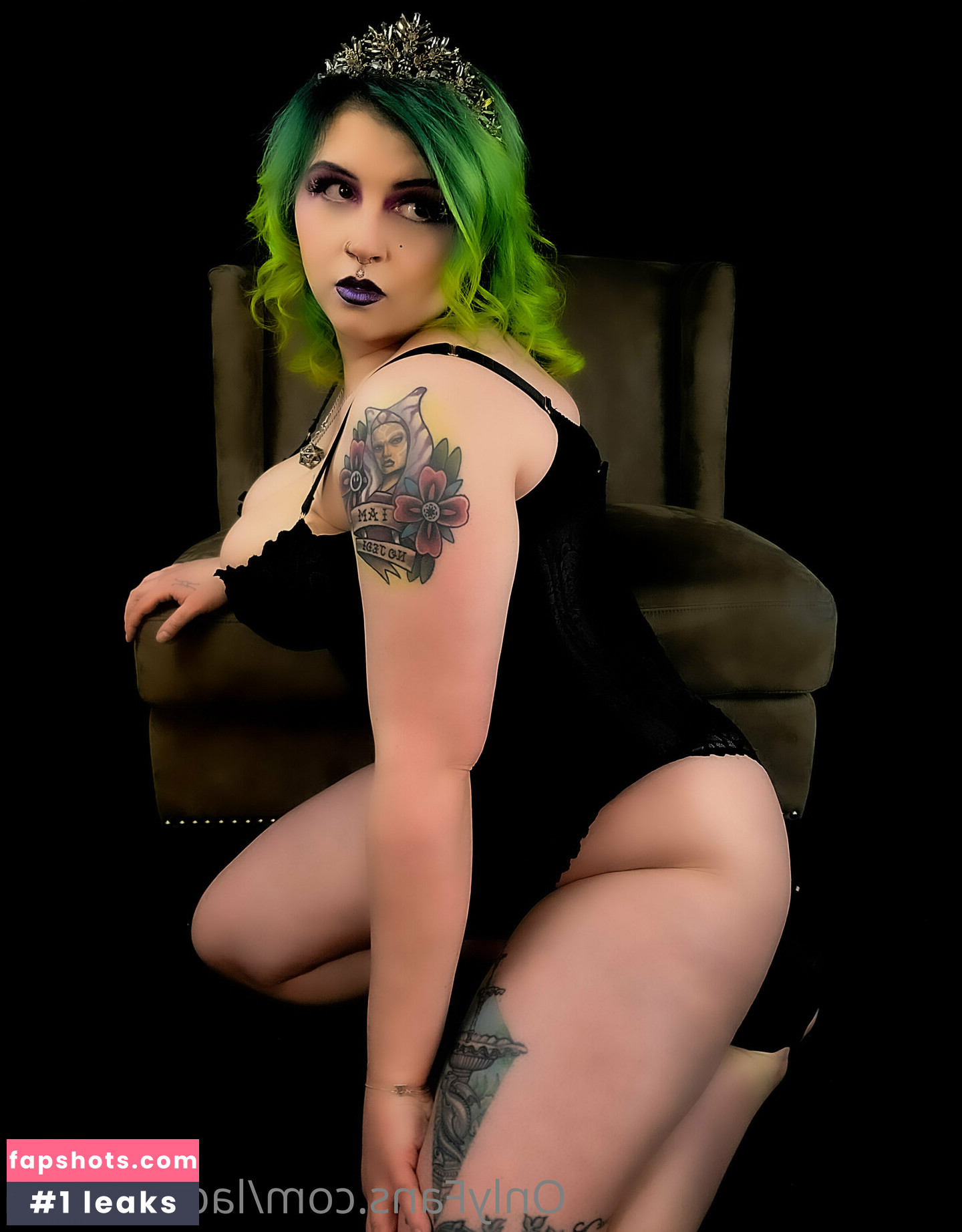 ladydisdain Nude Leaks OnlyFans Photos #39 - LeakJerk