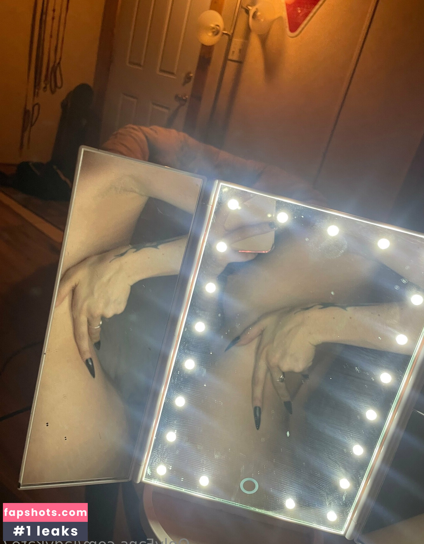 ladykate7 gallery photo #4