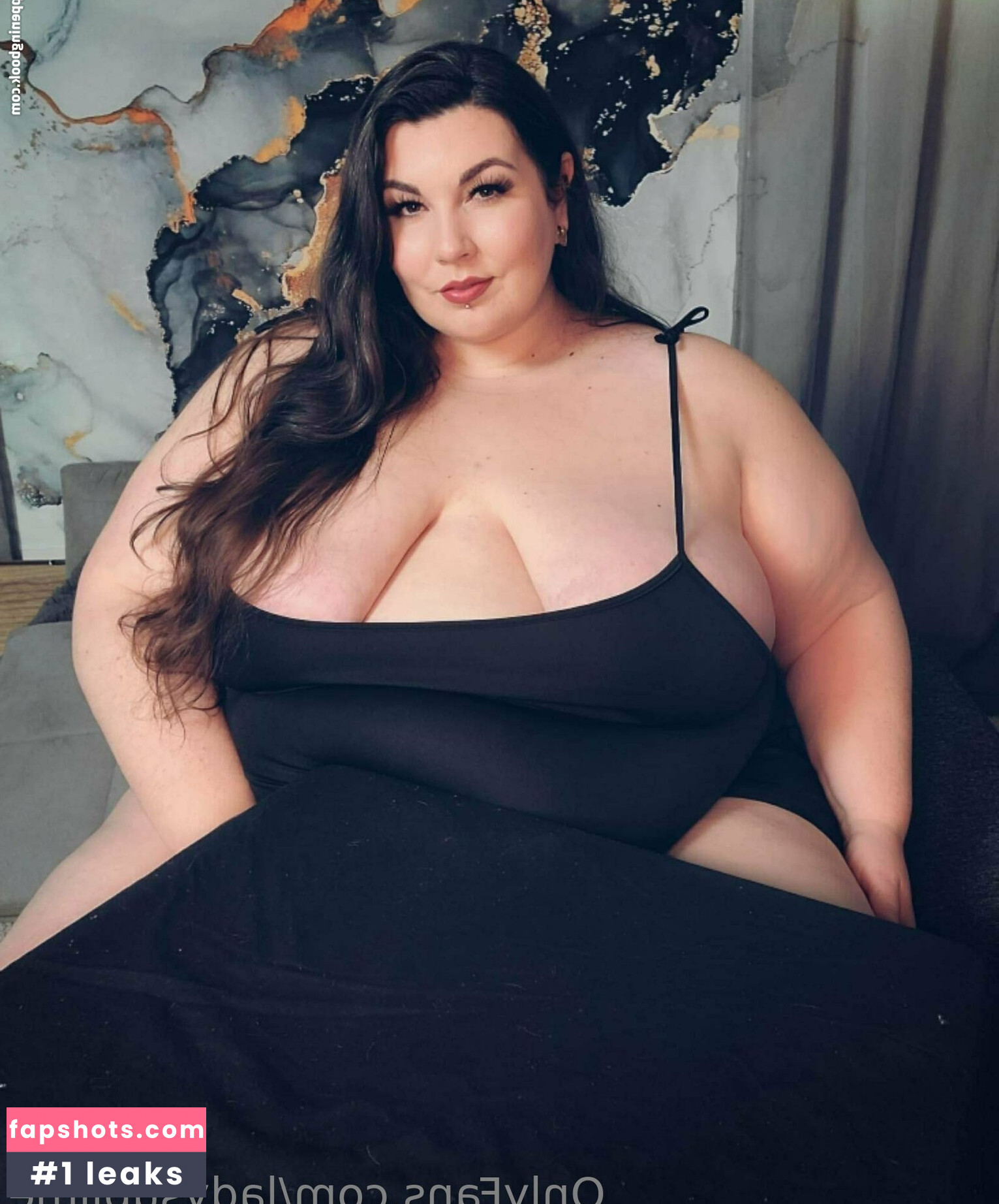 ladysublime gallery photo #3