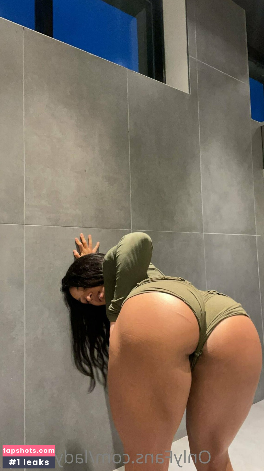 ladytarzan gallery photo #22