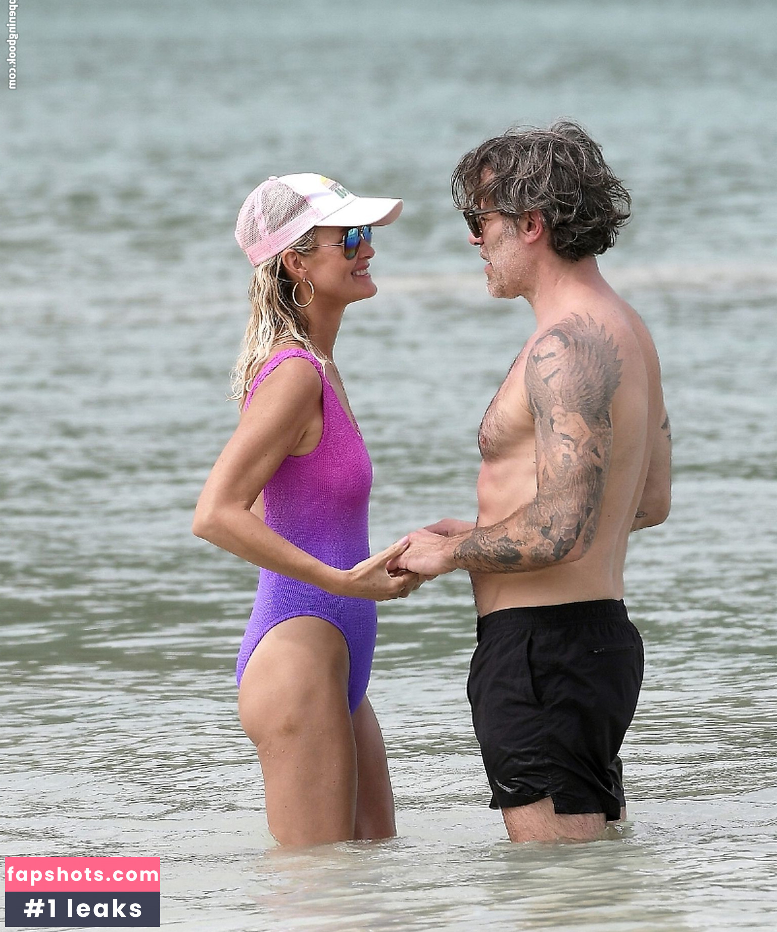 Laeticia Hallyday gallery photo #79