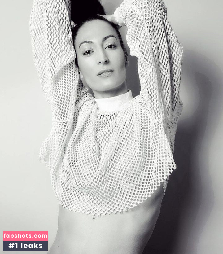 Laëtitia Eïdo gallery photo #3