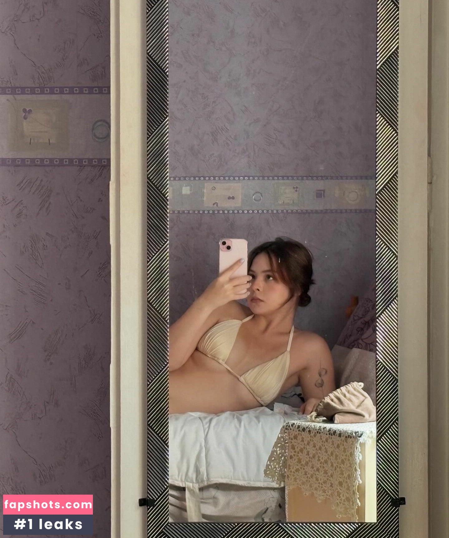 laetitia442299 gallery photo #6