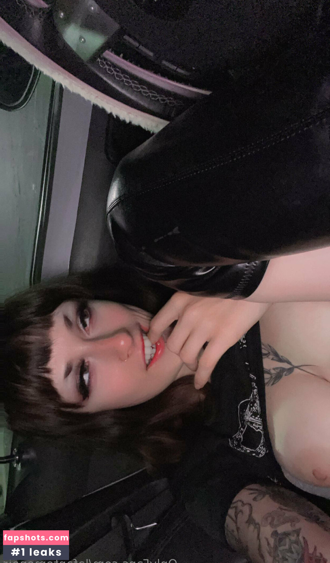 lafantomenoir gallery photo #14