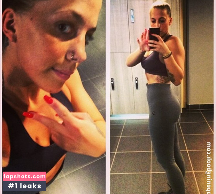 Lafee gallery photo #13