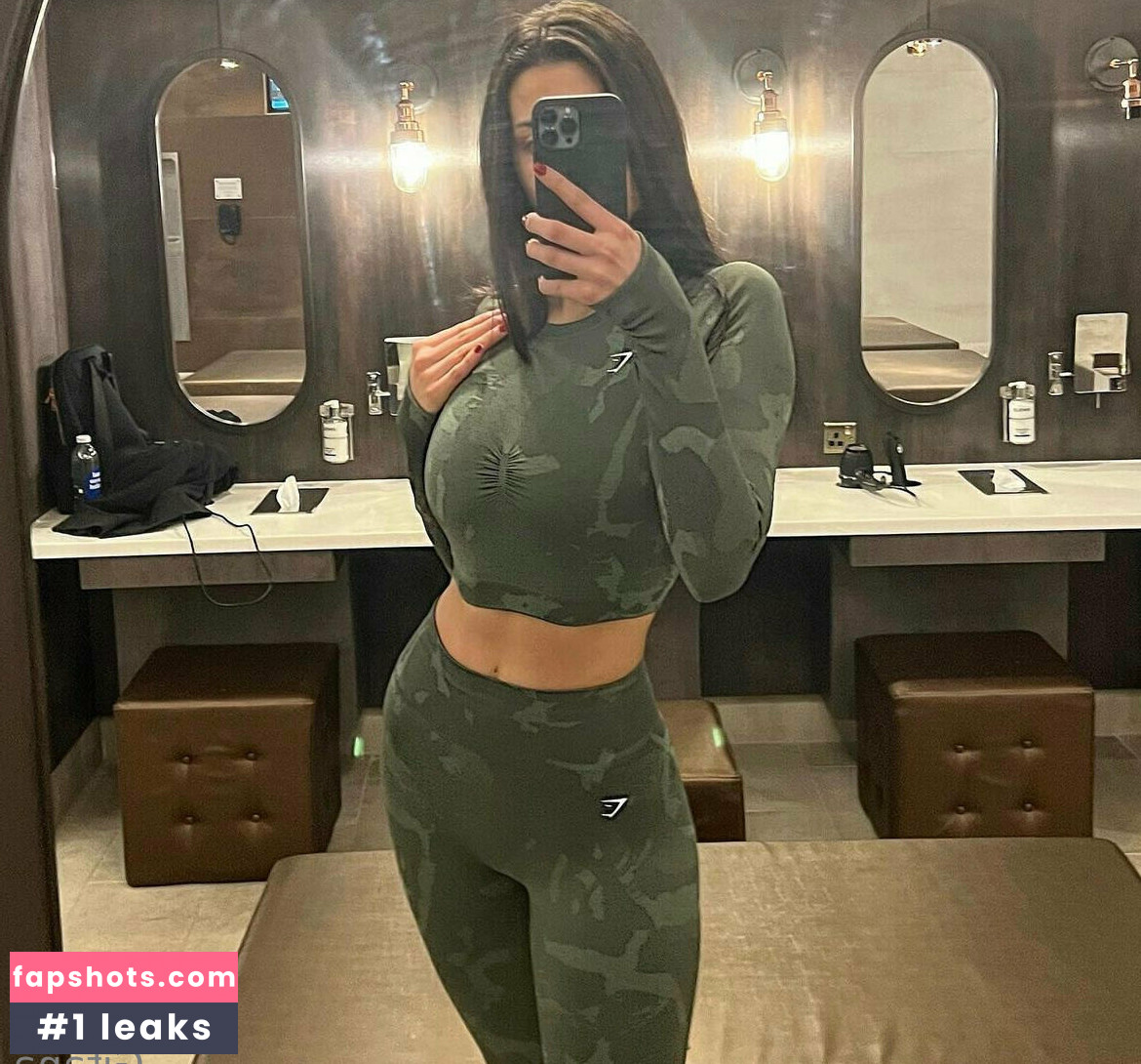 Lagrangitana gallery photo #19