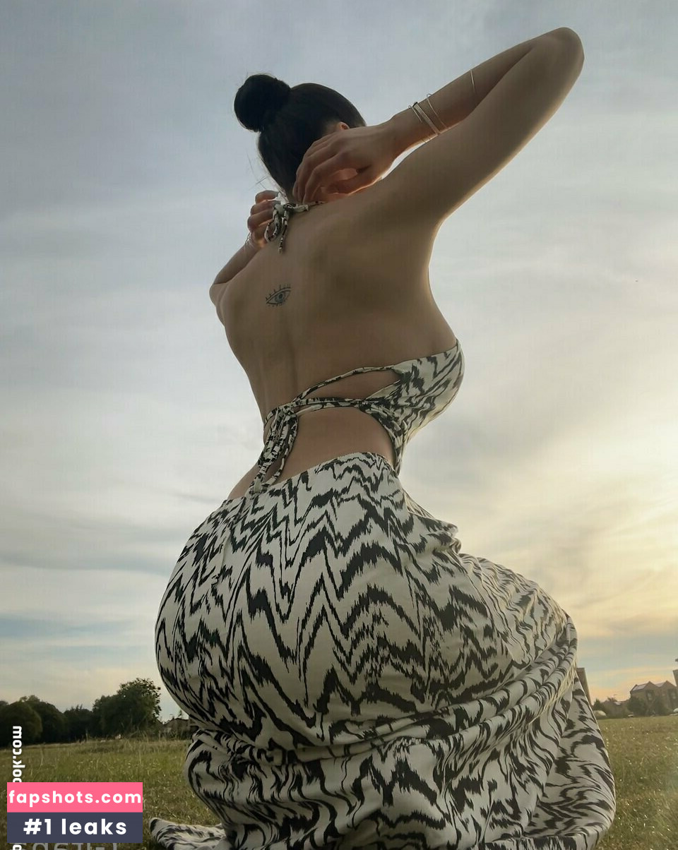 Lagrangitana gallery photo #37