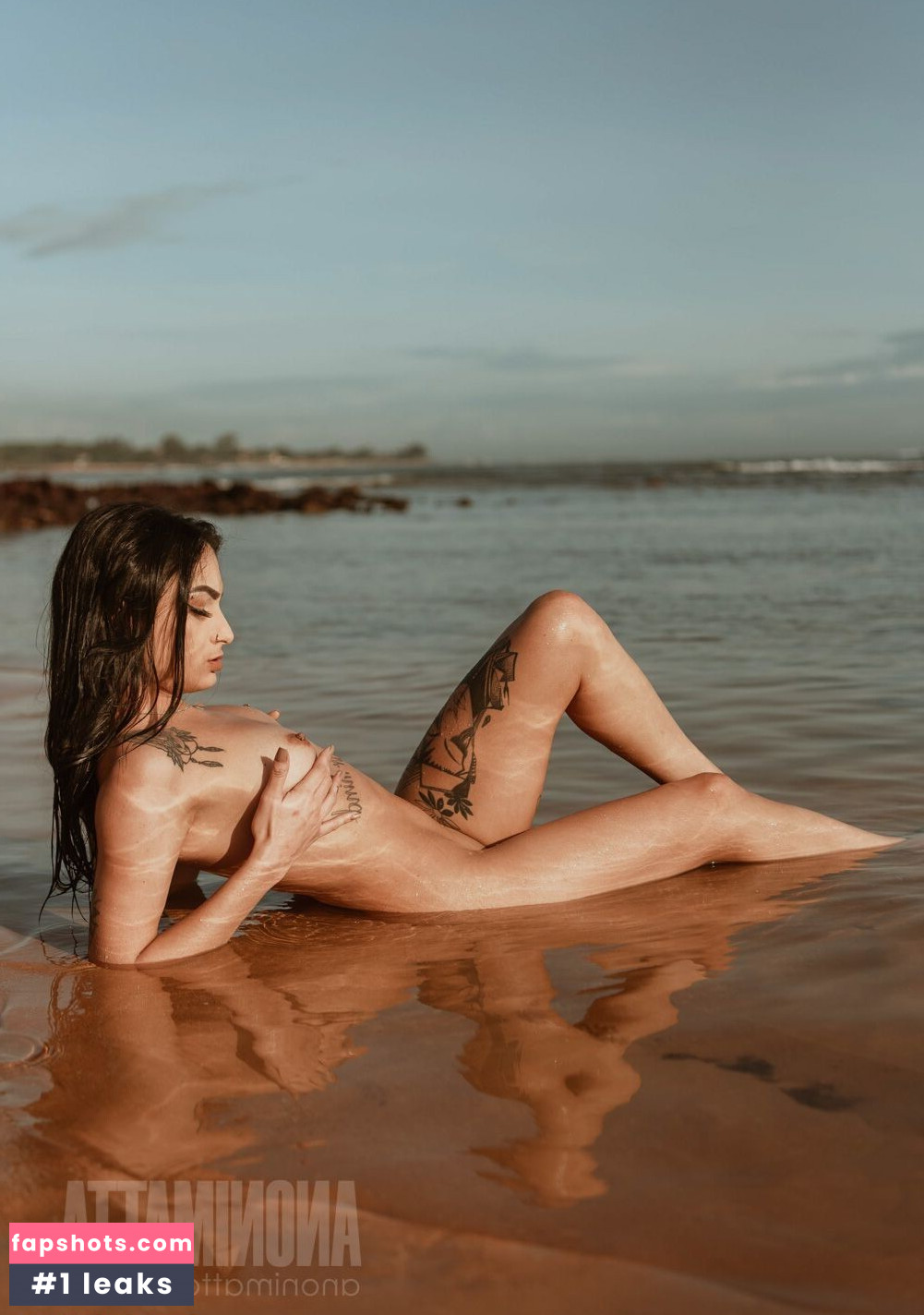 Lahis Frainer gallery photo #15