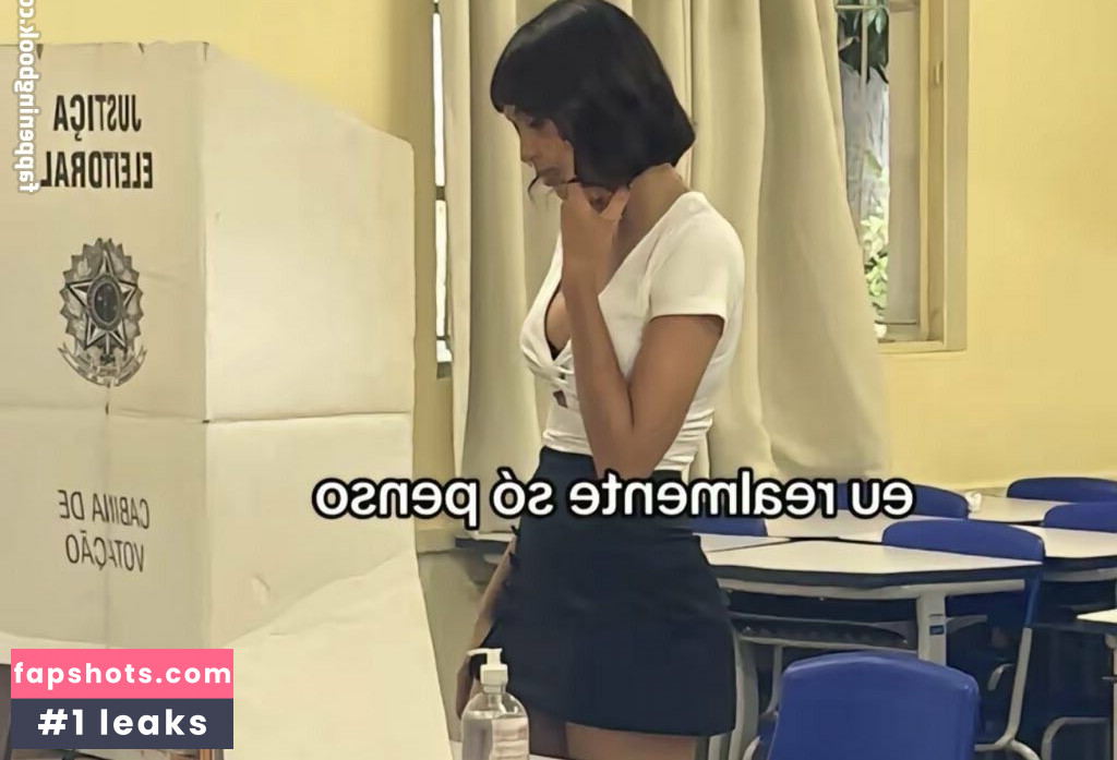 lahmborta nude babe gallery