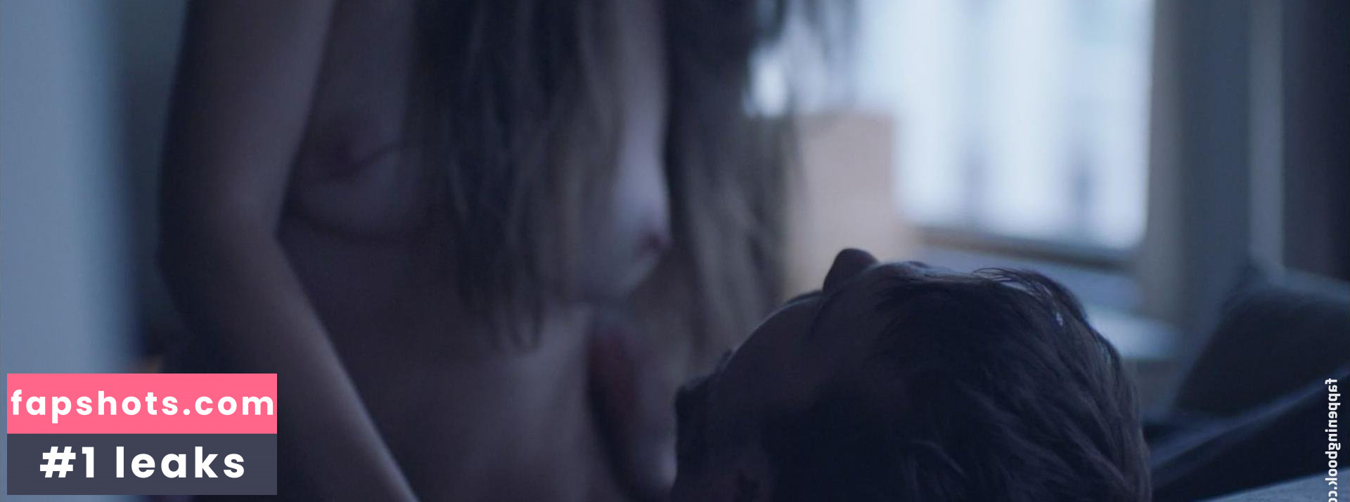 Laia Costa gallery photo #13