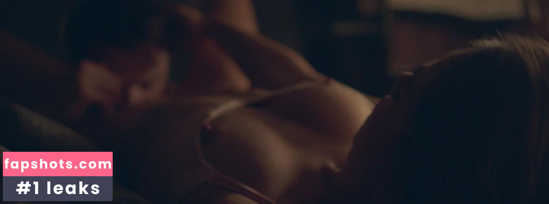 Laia Costa gallery photo #14