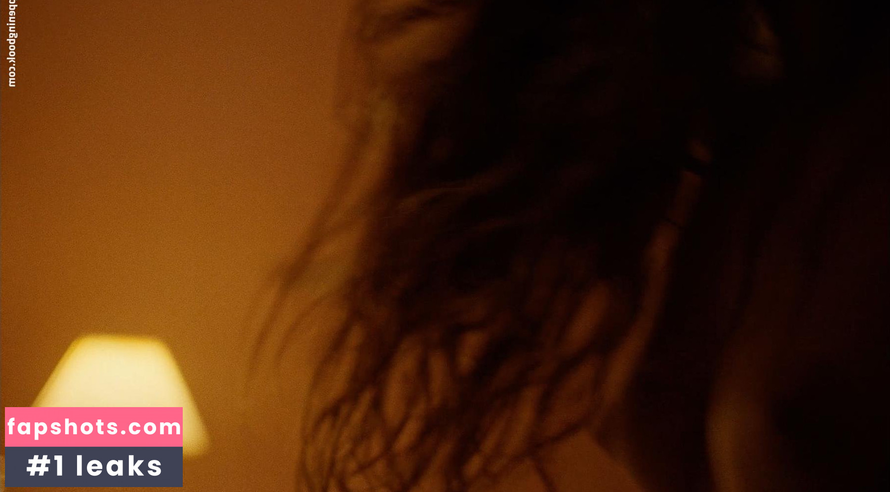 Laia Costa gallery photo #31