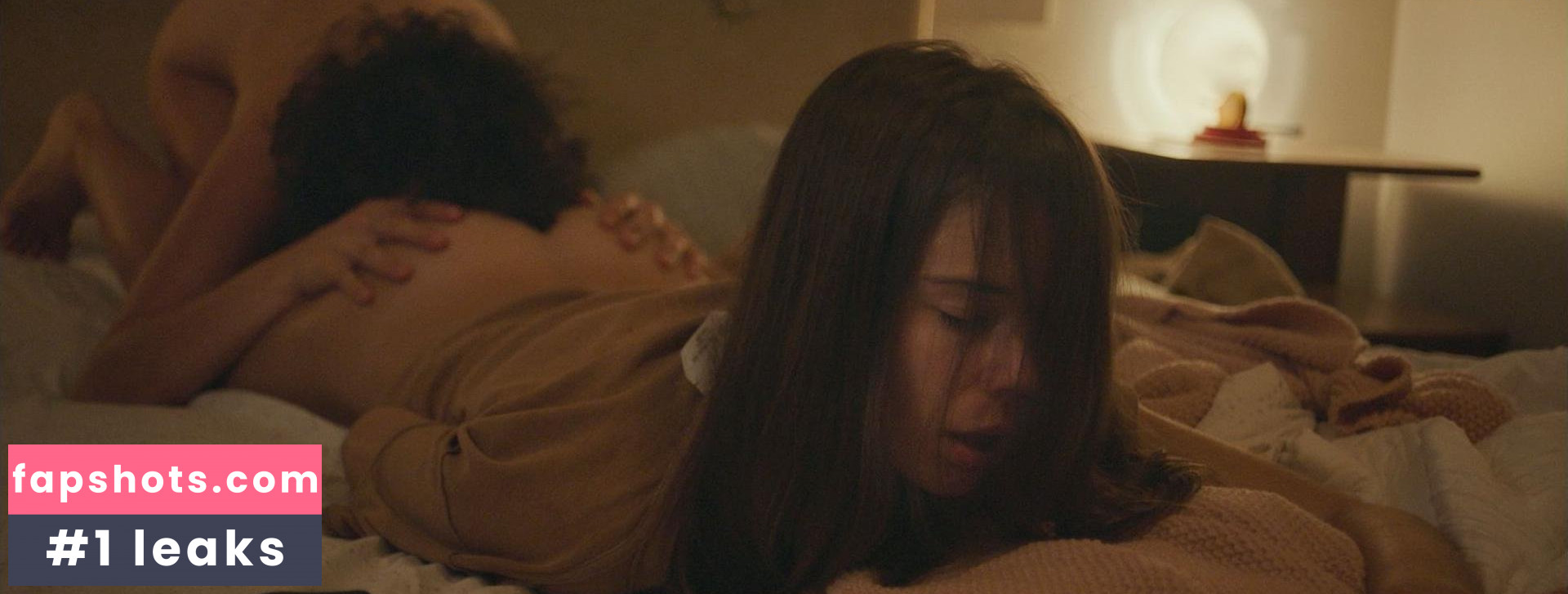 Laia Costa gallery photo #33