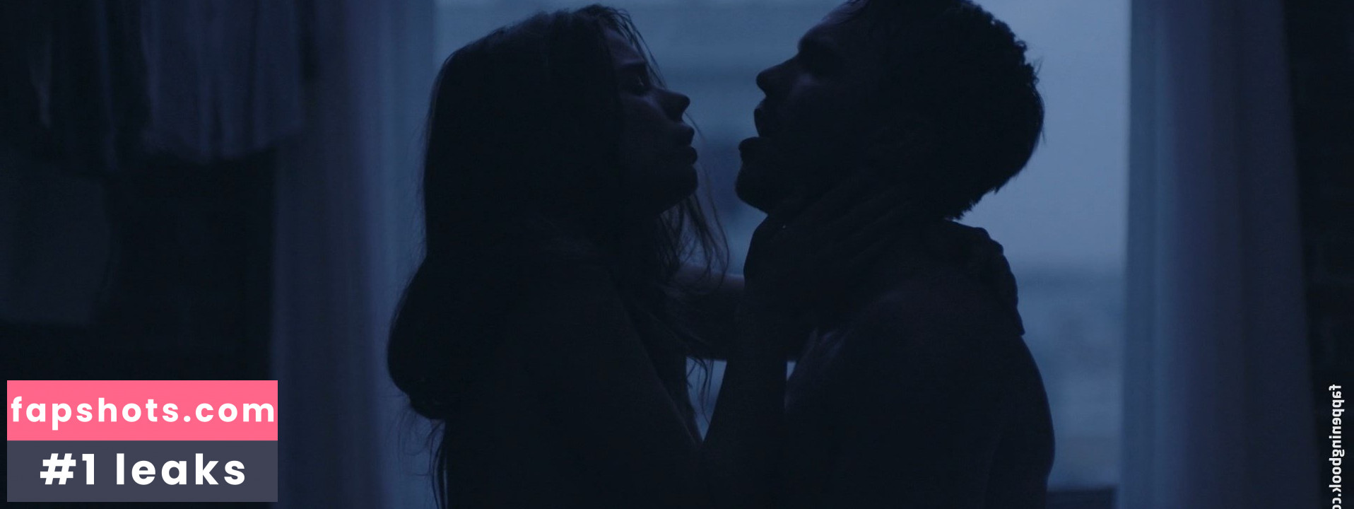 Laia Costa gallery photo #6