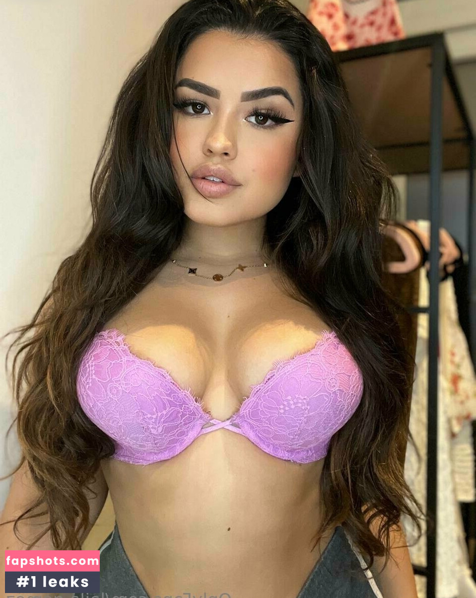 laila.gomez Nude Leaks OnlyFans Photos #43 - LeakJerk