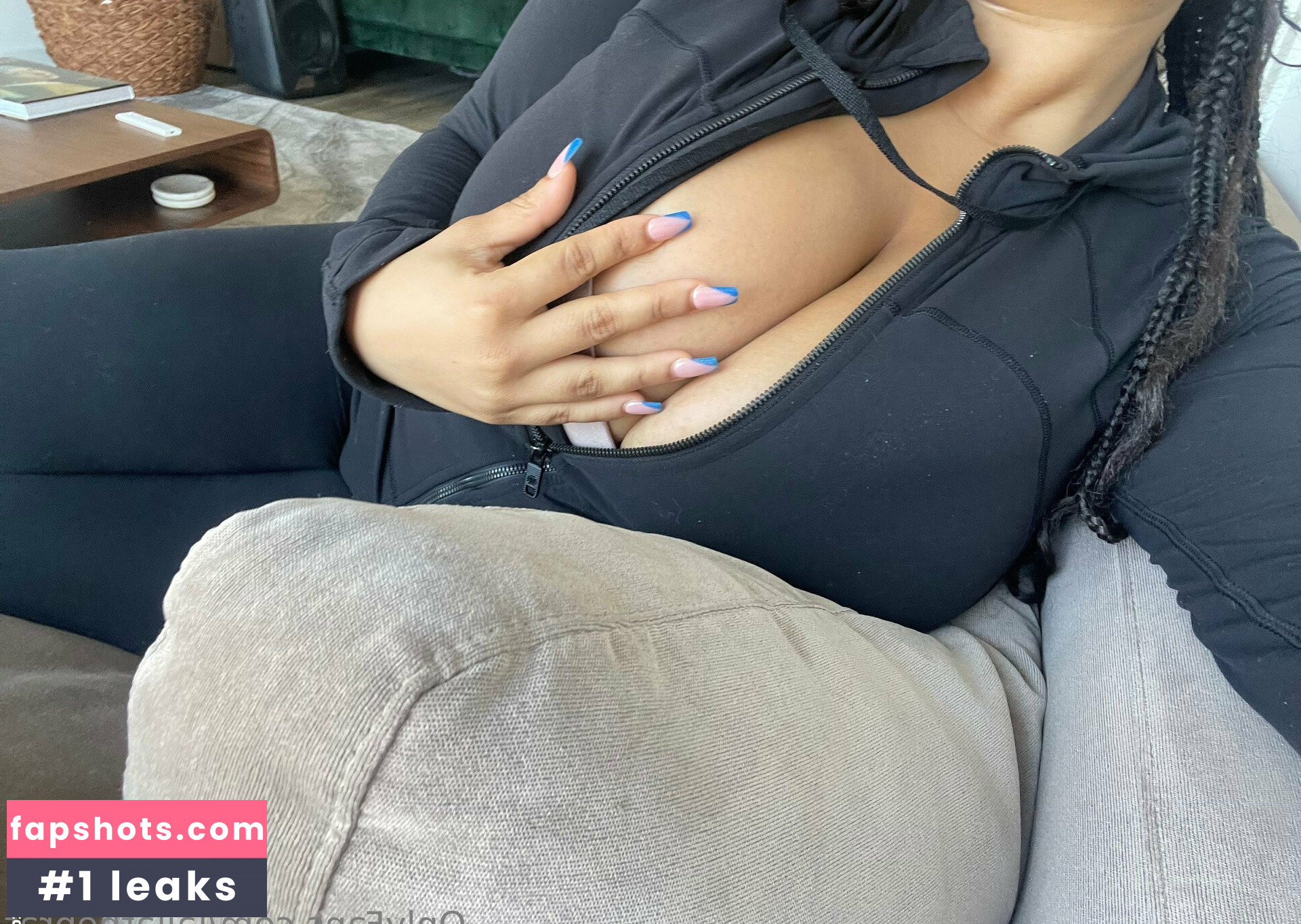 lailathebrat gallery photo #133