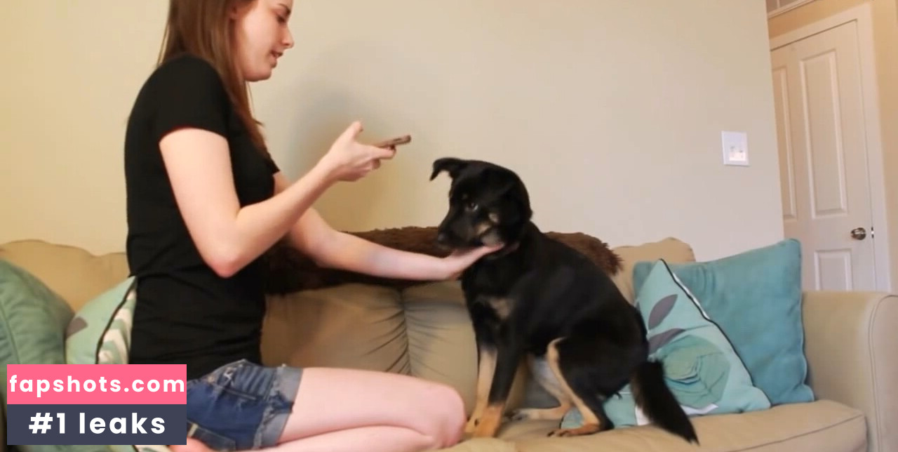 Laina Morris Nude Leaks OnlyFans Photos #13 - LeakJerk