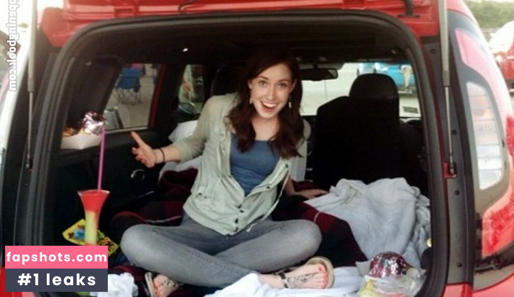 Laina Morris Nude Leaks OnlyFans Photos #22 - LeakJerk