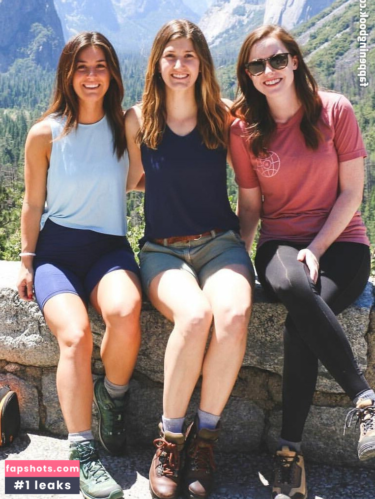 Laina Morris Nude Leaks OnlyFans Photos #9 - LeakJerk