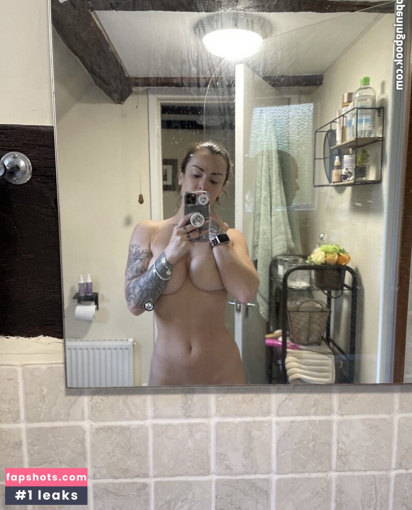 Lainey Griffin gallery photo #109