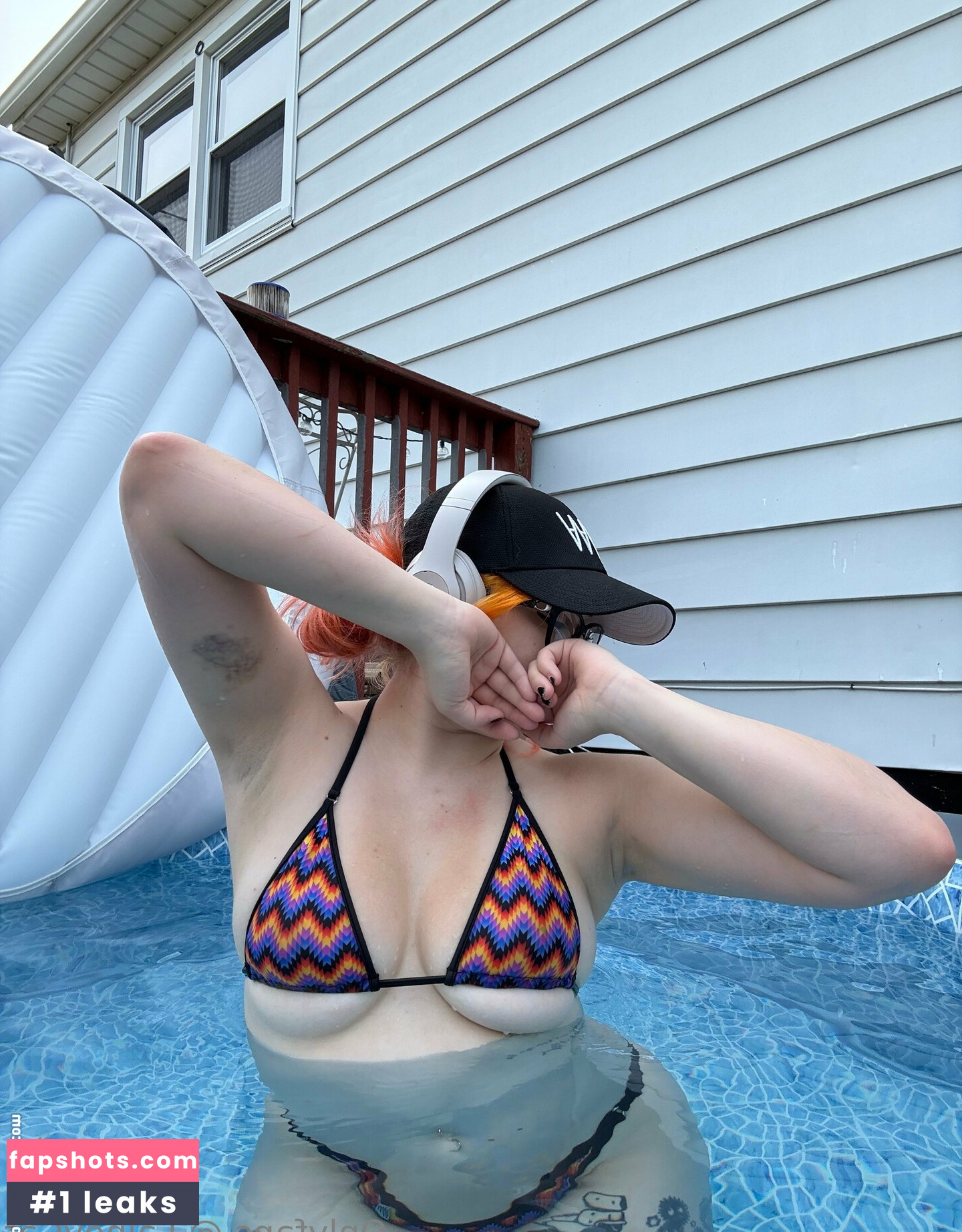 laineycat gallery photo #3