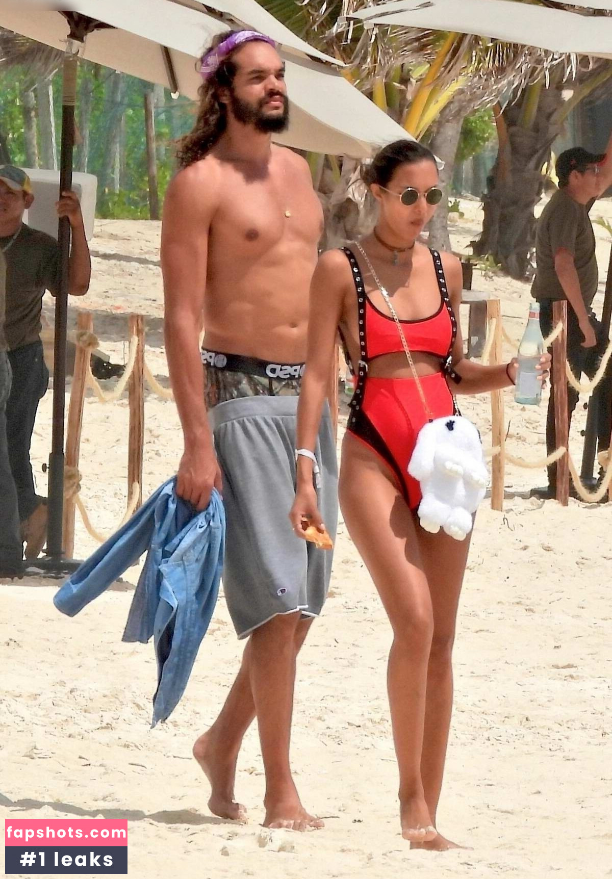 Lais Ribeiro Nude Leaks OnlyFans Photos #24 - LeakJerk