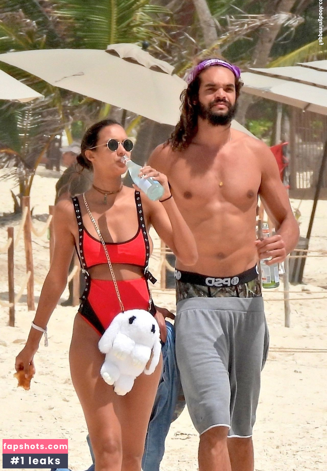 Lais Ribeiro Nude Leaks OnlyFans Photos #394 - LeakJerk