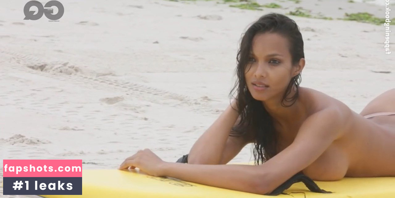 Lais Ribeiro Nude Leaks OnlyFans Photos #445 - LeakJerk