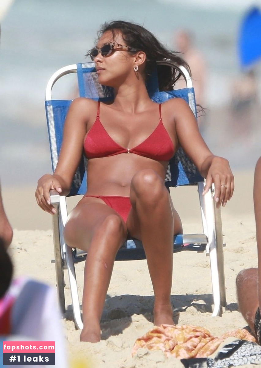 Lais Ribeiro Nude Leaks OnlyFans Photos #585 - LeakJerk