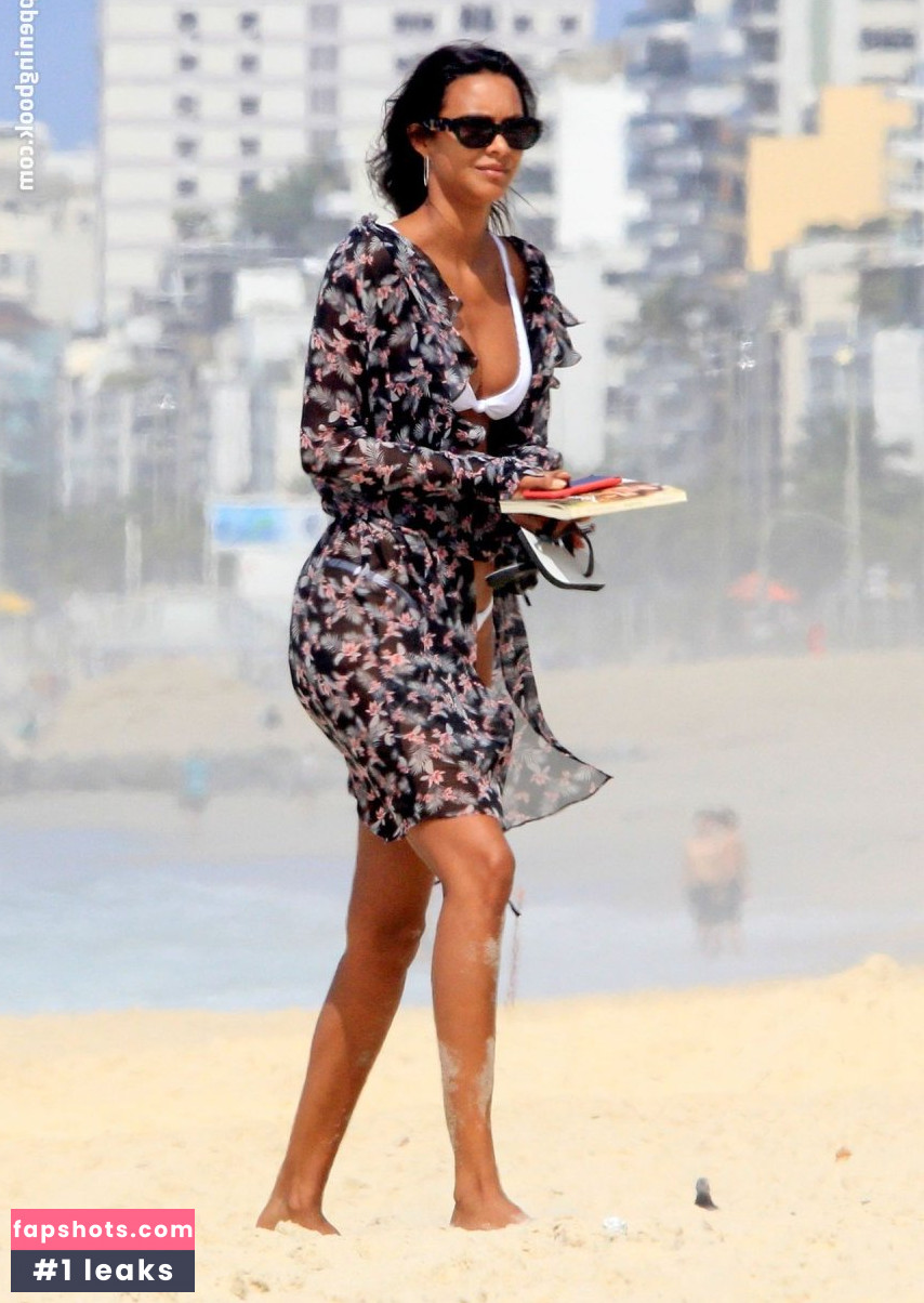 Lais Ribeiro Nude Leaks OnlyFans Photos #597 - LeakJerk