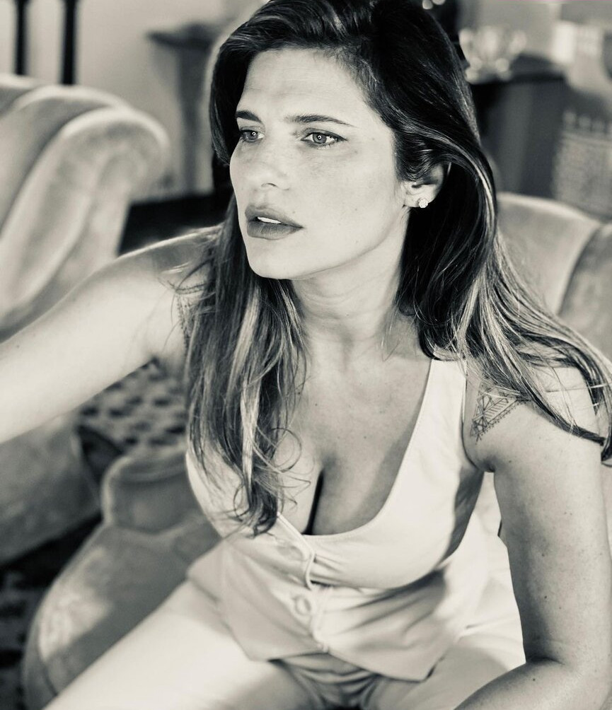 lake-bell gallery photo #33