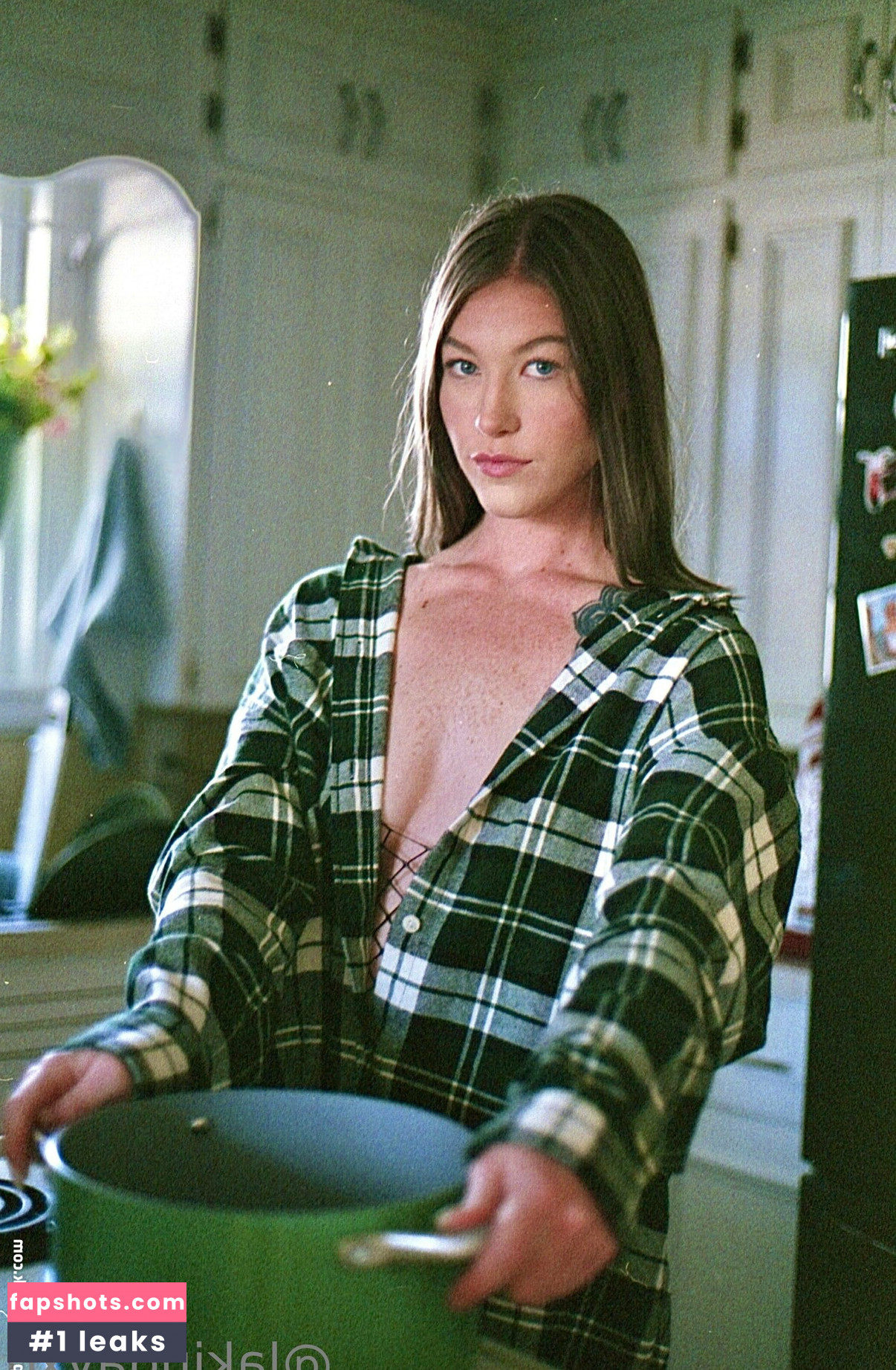 LakinDayXO gallery photo #18