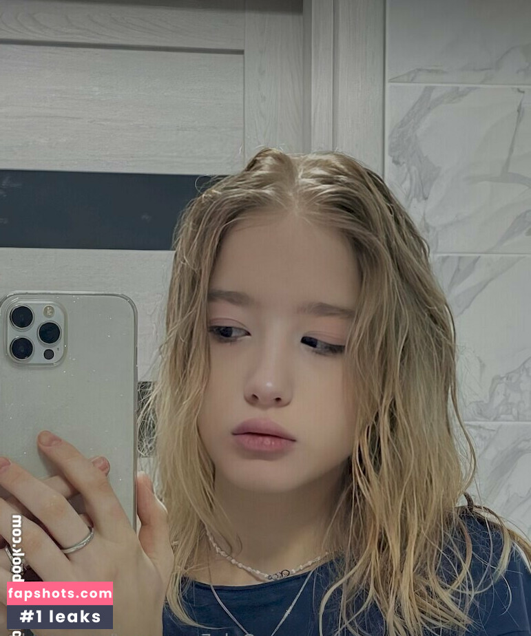 lana.candy gallery photo #35