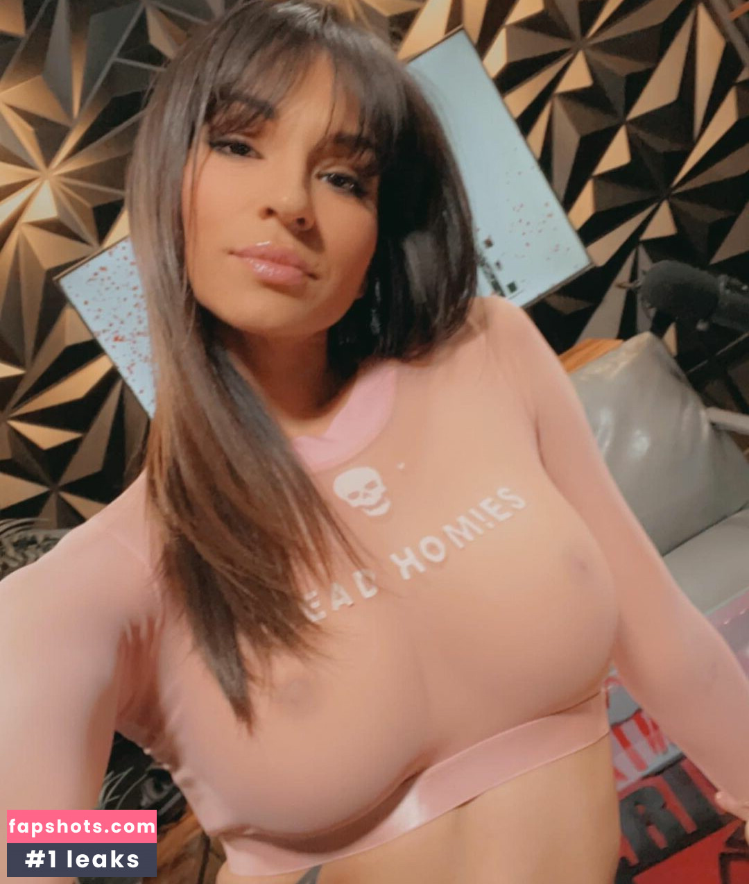 Lana Chairez gallery photo #31