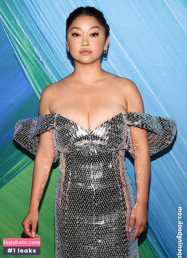 Lana Condor gallery photo #117