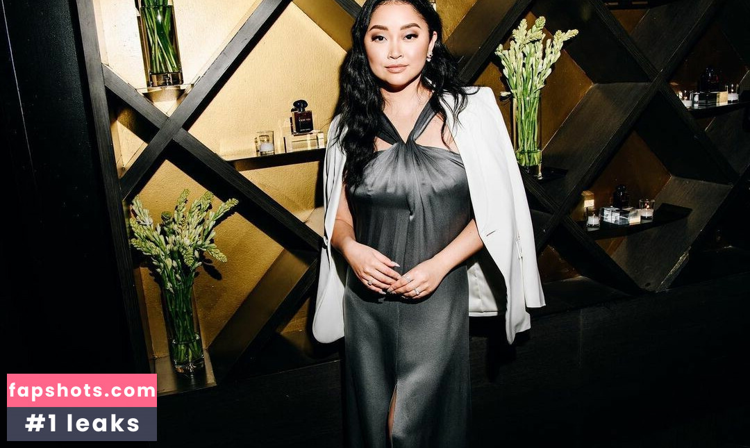 Lana Condor gallery photo #60